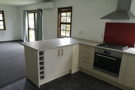 Photo of property in 2/85 Meadway, Sunnyhills, Auckland, 2010