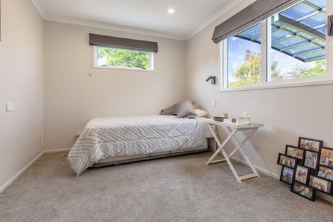 Photo of property in 11b Holyrood Terrace, Waipukurau, 4200