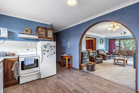 Photo of property in 2 Calder Place, Winton, 9720