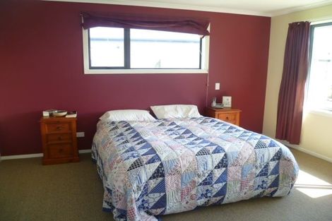 Photo of property in 23 Poolburn Court, Lake Hayes, Queenstown, 9304