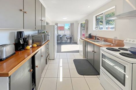 Photo of property in 35 Maxwells Line, Awapuni, Palmerston North, 4412