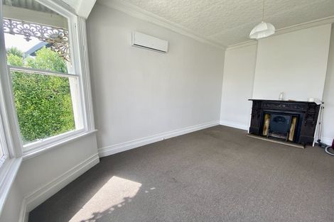 Photo of property in 23 Royal Crescent, Saint Kilda, Dunedin, 9012