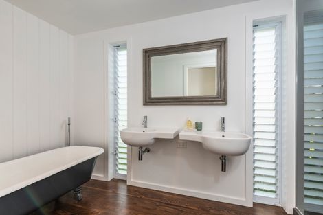 Photo of property in 67 Point Wells Road, Point Wells, Warkworth, 0986