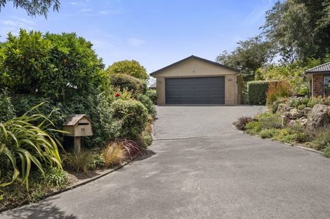 Photo of property in 56 Aquarius Drive, Kawaha Point, Rotorua, 3010