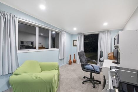 Photo of property in 1083 Kahikatea Flat Road, Waitoki, Kaukapakapa, 0871