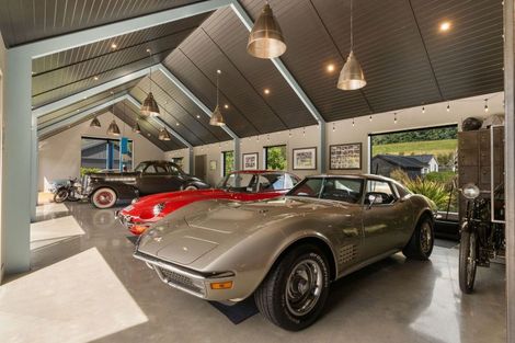 Photo of property in 8 Pendeen Crescent, Jacks Point, Queenstown, 9371