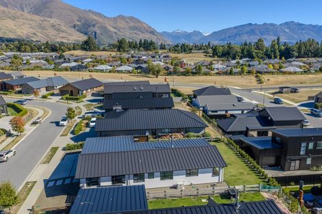 Photo of property in 25 Campbell Road, Wanaka, 9305