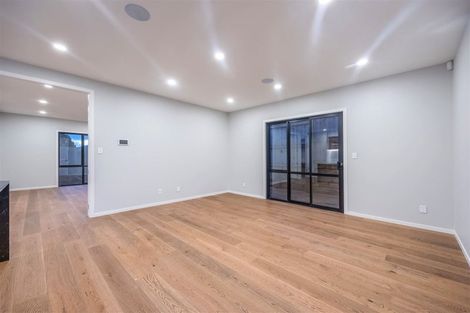 Photo of property in 20 Lewis Younie Road, Kumeu, 0810