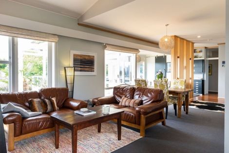 Photo of property in 13 Awarua Crescent, Havelock North, 4130