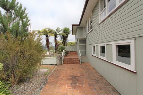 Photo of property in 31 Sunnyview Drive, Brown Owl, Upper Hutt, 5018