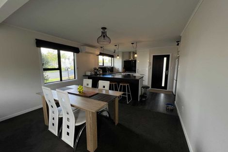 Photo of property in 8 Drummond Crescent, Kelson, Lower Hutt, 5010