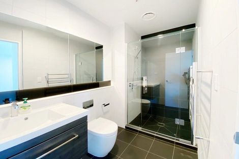 Photo of property in 405/19 Rawene Road, Birkenhead, Auckland, 0626