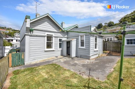 Photo of property in 10 Macbeth Street, Caversham, Dunedin, 9012