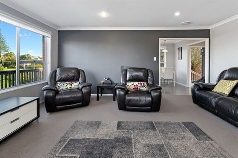 Photo of property in 41 Killarney Avenue, Torbay, Auckland, 0630