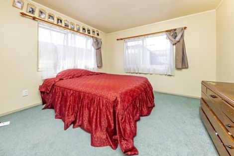 Photo of property in 39 Robert Skelton Place, Clendon Park, Auckland, 2103