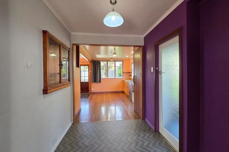 Photo of property in 2 Somme Road, Silverstream, Upper Hutt, 5019