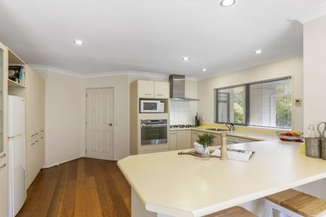 Photo of property in 2 Ridley Green, Churton Park, Wellington, 6037