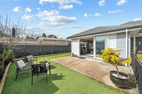 Photo of property in 33a Sheridan Crescent, Trentham, Upper Hutt, 5018