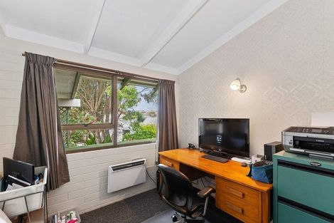 Photo of property in 7 Pakira Avenue, Glendene, Auckland, 0602