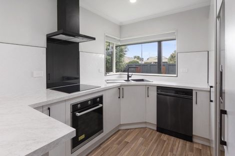 Photo of property in 10 Monterey Key, Papamoa Beach, Papamoa, 3118