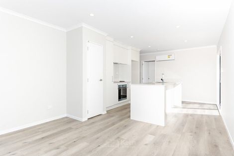 Photo of property in 9/26 Pah Road, Papatoetoe, Auckland, 2025