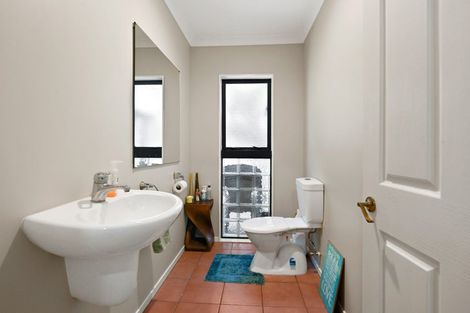 Photo of property in 6 Fencourt Place, Rototuna North, Hamilton, 3210