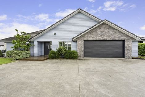 Photo of property in 6 Moemoea Place, Cambridge, 3434