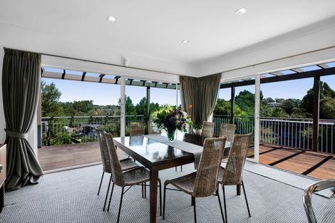 Photo of property in 117 Poplar Grove, Whalers Gate, New Plymouth, 4310