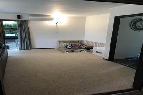 Photo of property in 14 Corwen Place, Mayfair, Hastings, 4122