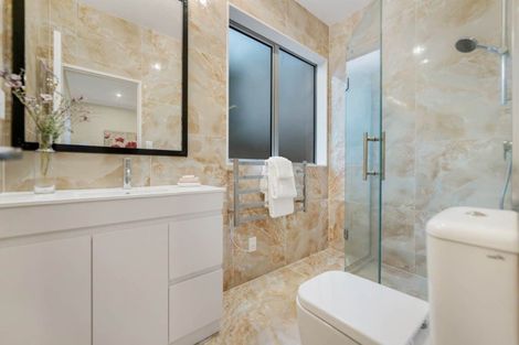 Photo of property in 8 Ballindrait Drive, Flat Bush, Auckland, 2019