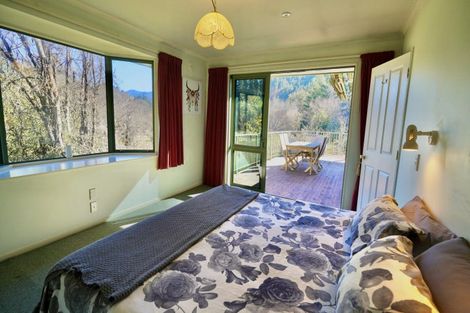 Photo of property in 916 Waiwhero Road, Ngatimoti, Motueka, 7196
