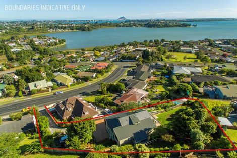 Photo of property in 13 Victory Street, Welcome Bay, Tauranga, 3112