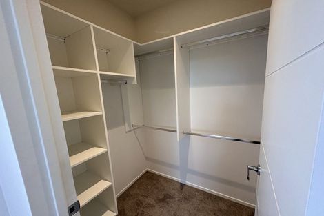 Photo of property in 1 Howden Lane, Golflands, Auckland, 2013