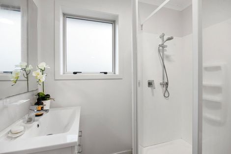 Photo of property in 61 Chiefs Court, Hamilton East, Hamilton, 3216