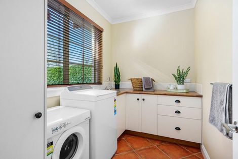 Photo of property in 113 Milton Street, Leamington, Cambridge, 3432