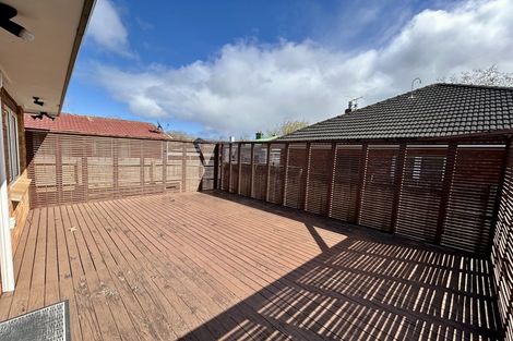 Photo of property in 2/48 Seabrook Avenue, New Lynn, Auckland, 0600
