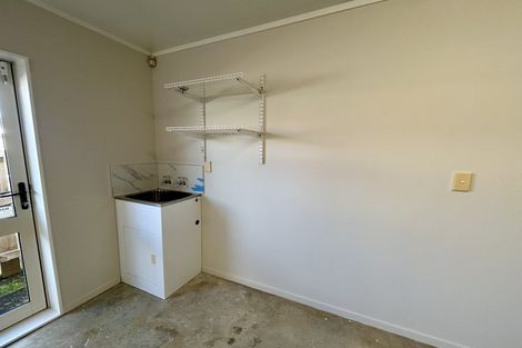 Photo of property in 2/48 Seabrook Avenue, New Lynn, Auckland, 0600