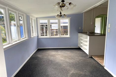 Photo of property in 6 Tatahi Street, Te Puru, Thames, 3575