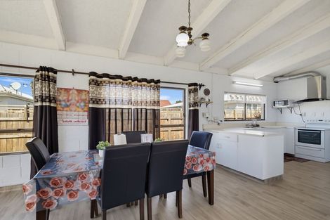 Photo of property in 309 Frederick Street, Mahora, Hastings, 4120