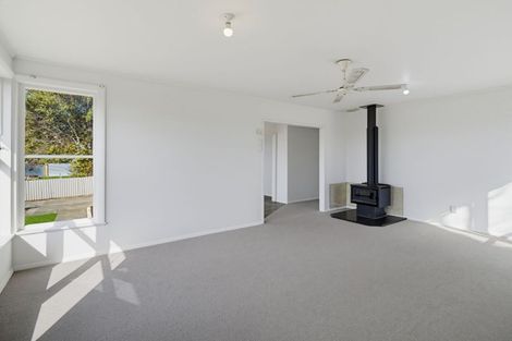 Photo of property in 18 Wyatt Avenue, Onekawa, Napier, 4110