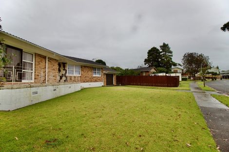 Photo of property in 14 Waterlea Avenue, Mangere Bridge, Auckland, 2022