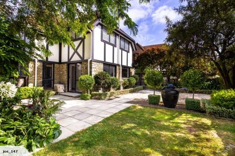 Photo of property in 1/11 Thurlestone Place, Burnside, Christchurch, 8053