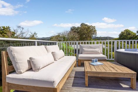 Photo of property in 37 Harbour View Road, Point Wells, Warkworth, 0986