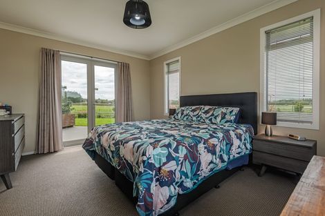 Photo of property in 556 Awahuri Feilding Road, Awahuri, Palmerston North, 4479