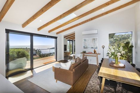 Photo of property in 63 Moncks Spur Road, Redcliffs, Christchurch, 8081