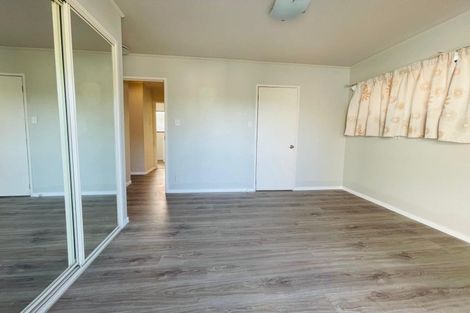 Photo of property in 30 Mannering Place, Hillcrest, Auckland, 0627