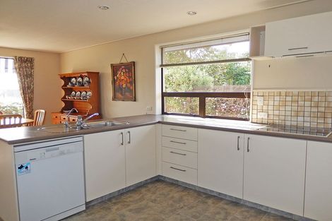 Photo of property in 28 Redcastle Road, Oamaru North, Oamaru, 9400