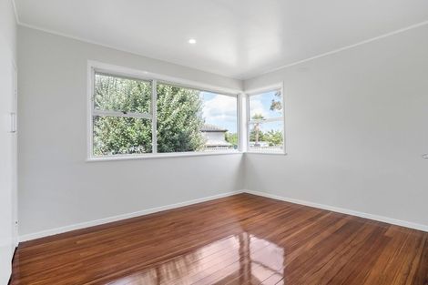 Photo of property in 10 Benmore Place, Manurewa, Auckland, 2102