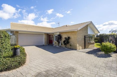 Photo of property in 18a Haven Grove, Papamoa Beach, Papamoa, 3118