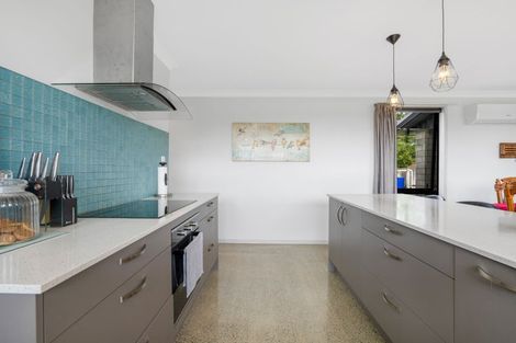 Photo of property in 4 Matahehe Lane, Tinopai, Matakohe, 0593